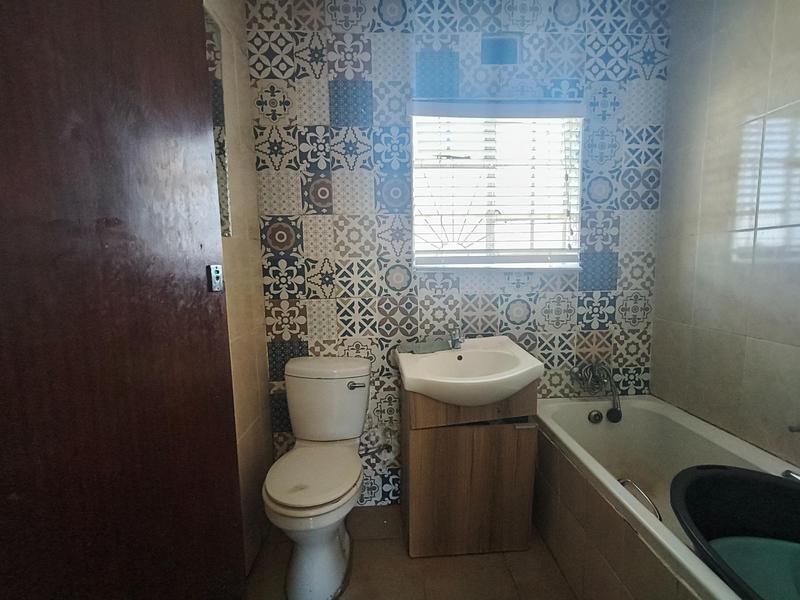3 Bedroom Property for Sale in Northcrest Eastern Cape